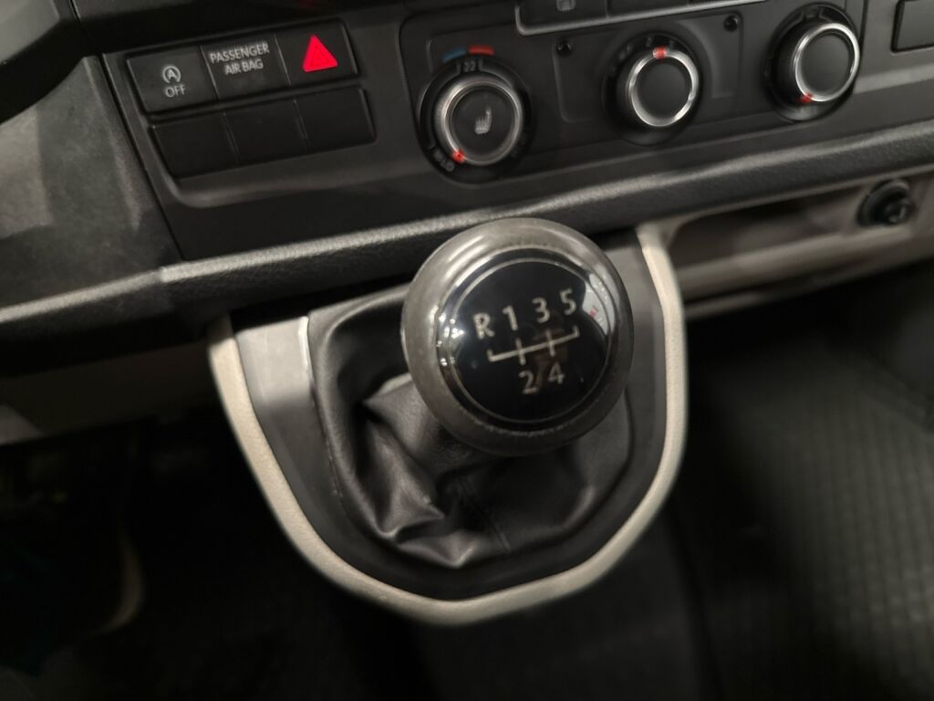 Volkswagen Transporter 2017 Sininen