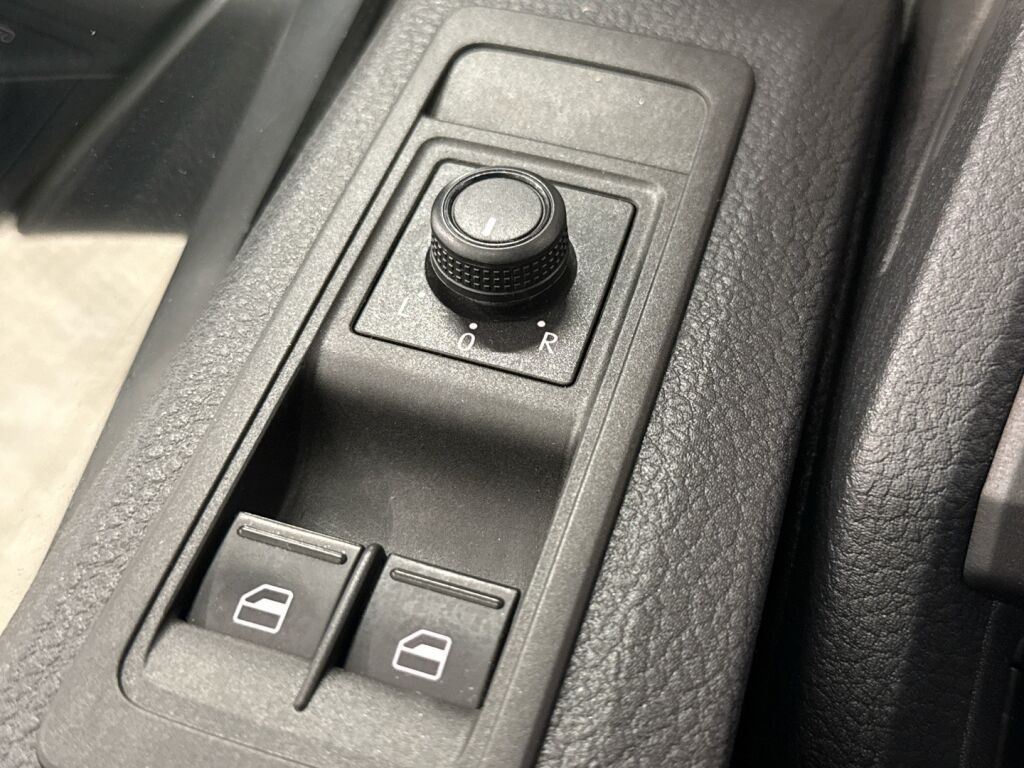 Volkswagen Transporter 2017 Sininen