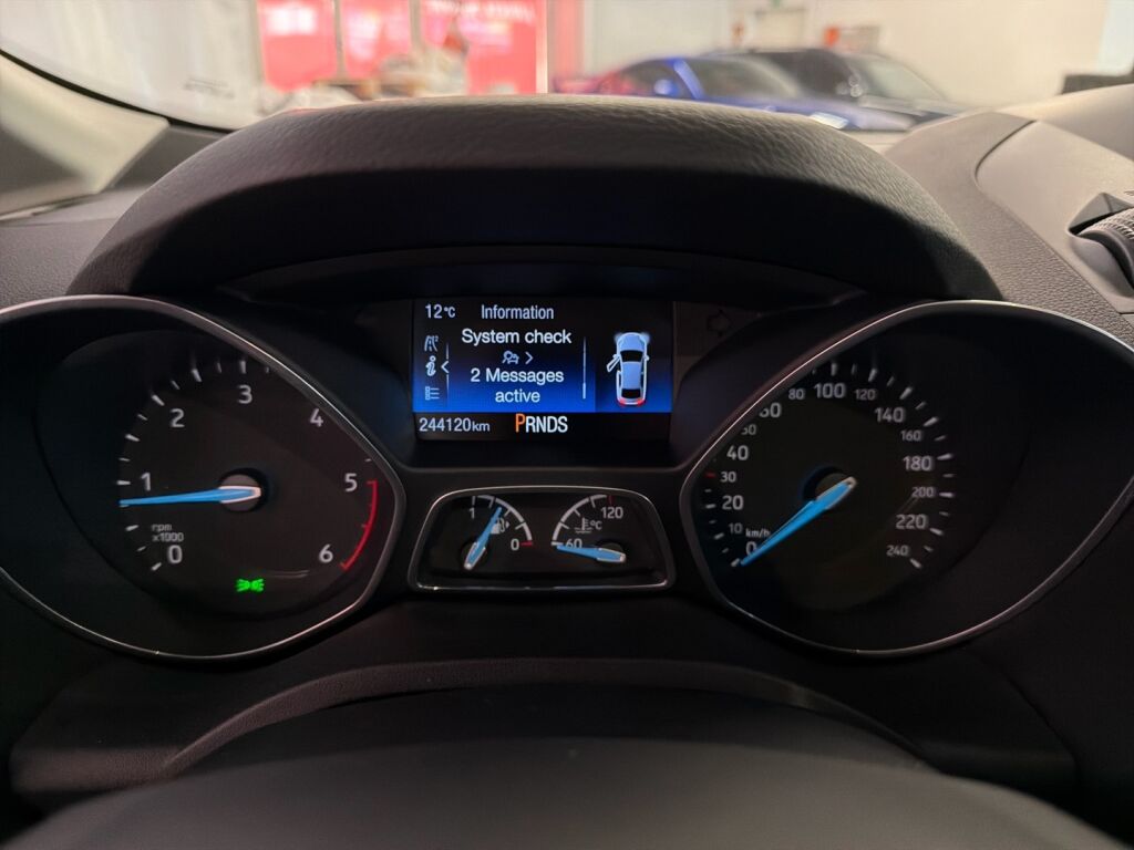 Ford Grand C-Max 2017 Sininen