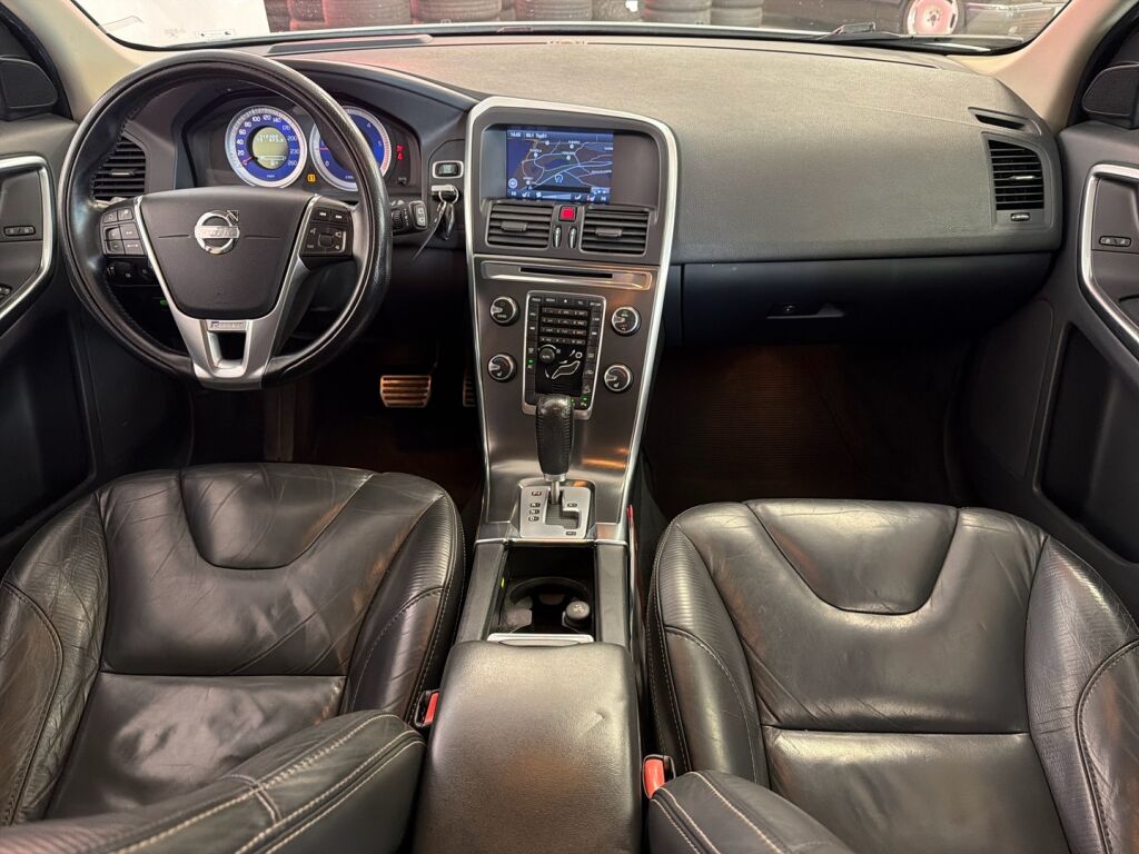 Volvo XC60 2012 Valkoinen