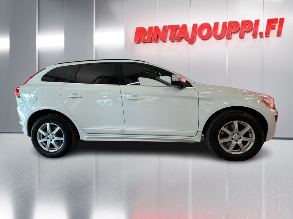 Volvo XC60 2012 Valkoinen