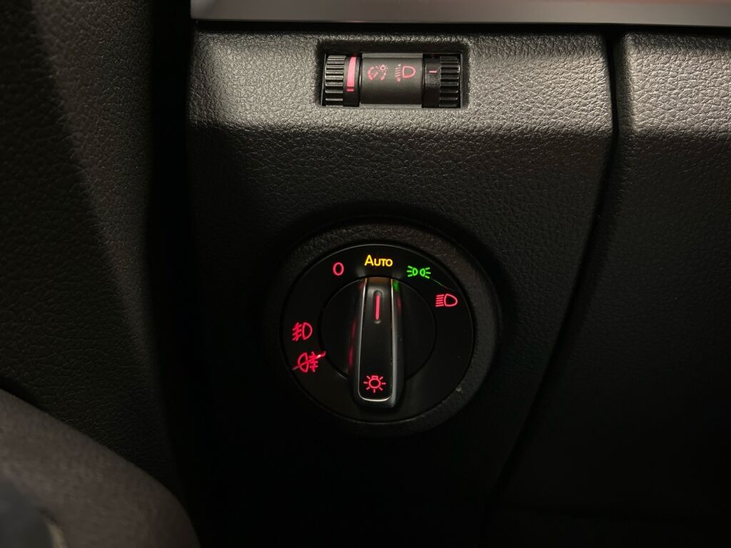 Volkswagen Amarok 2017 Musta