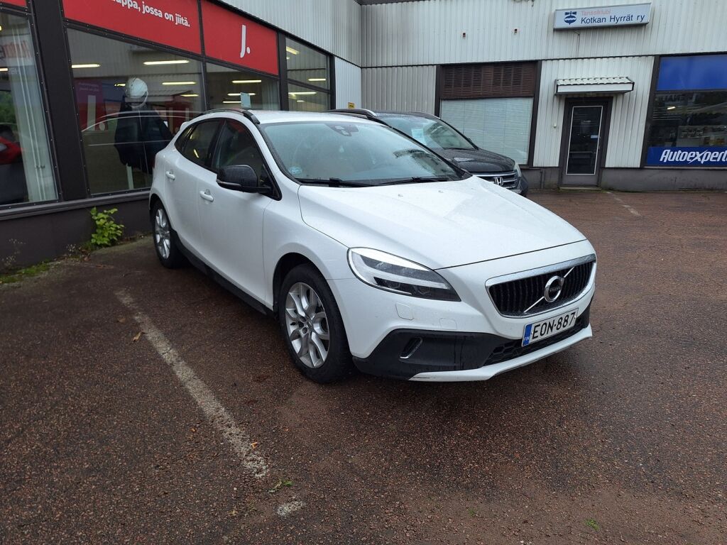 Volvo V40 Cross Country 2017 Valkoinen