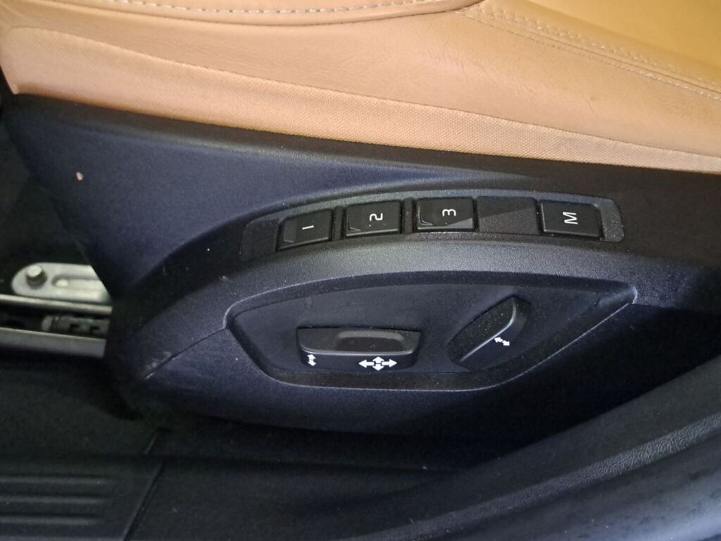 Volvo V40 Cross Country 2017 Valkoinen