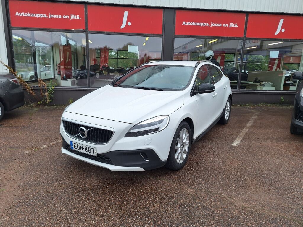 Volvo V40 Cross Country 2017 Valkoinen