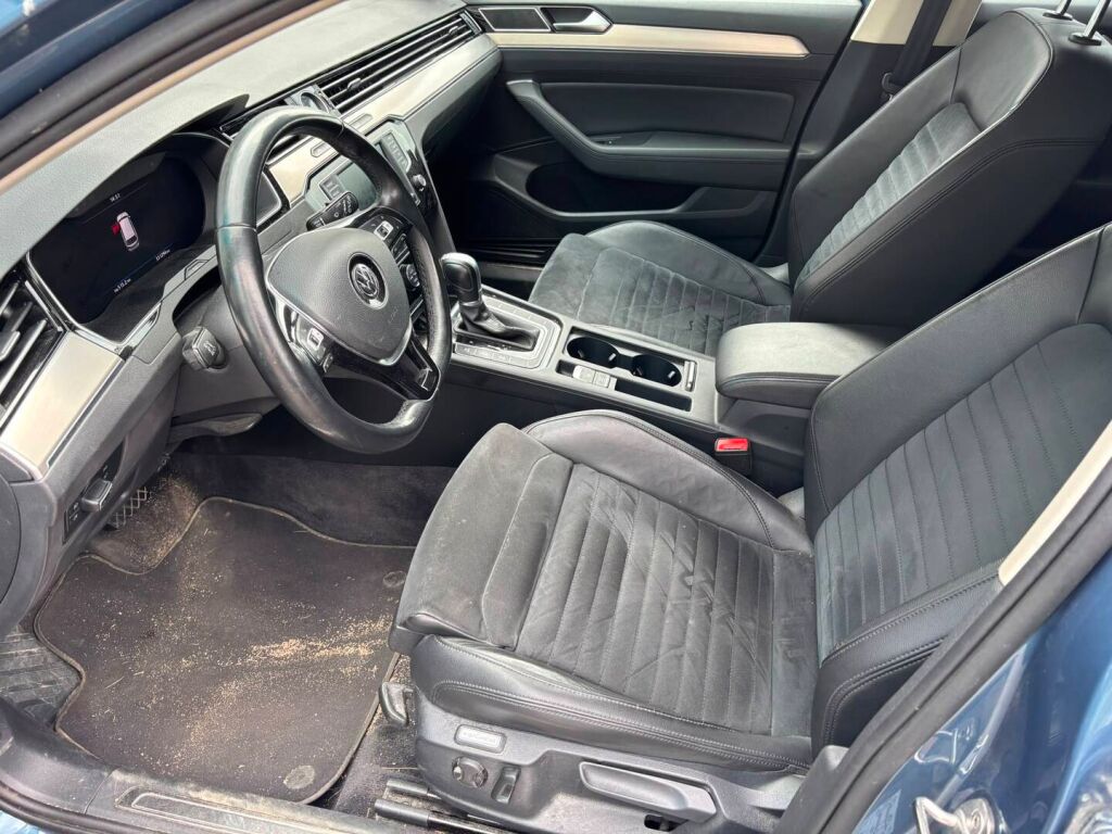 Volkswagen Passat 2017 Sininen