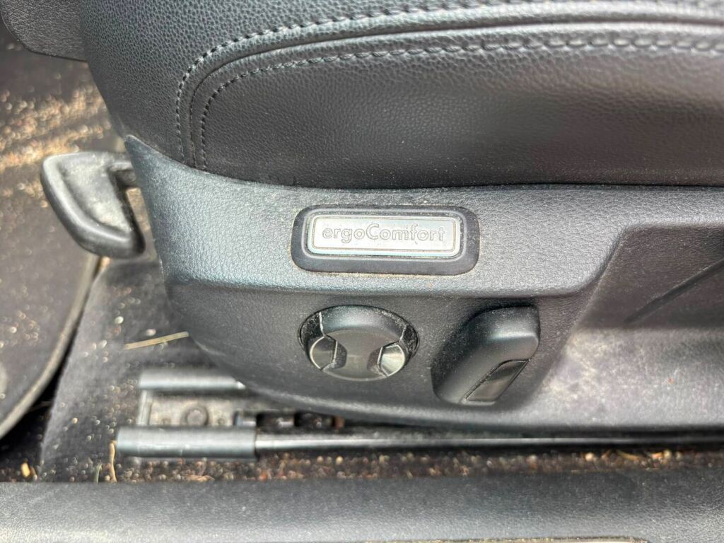 Volkswagen Passat 2017 Sininen