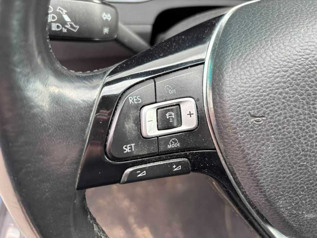 Volkswagen Passat 2017 Sininen