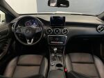 Mercedes-Benz A 2017 Valkoinen