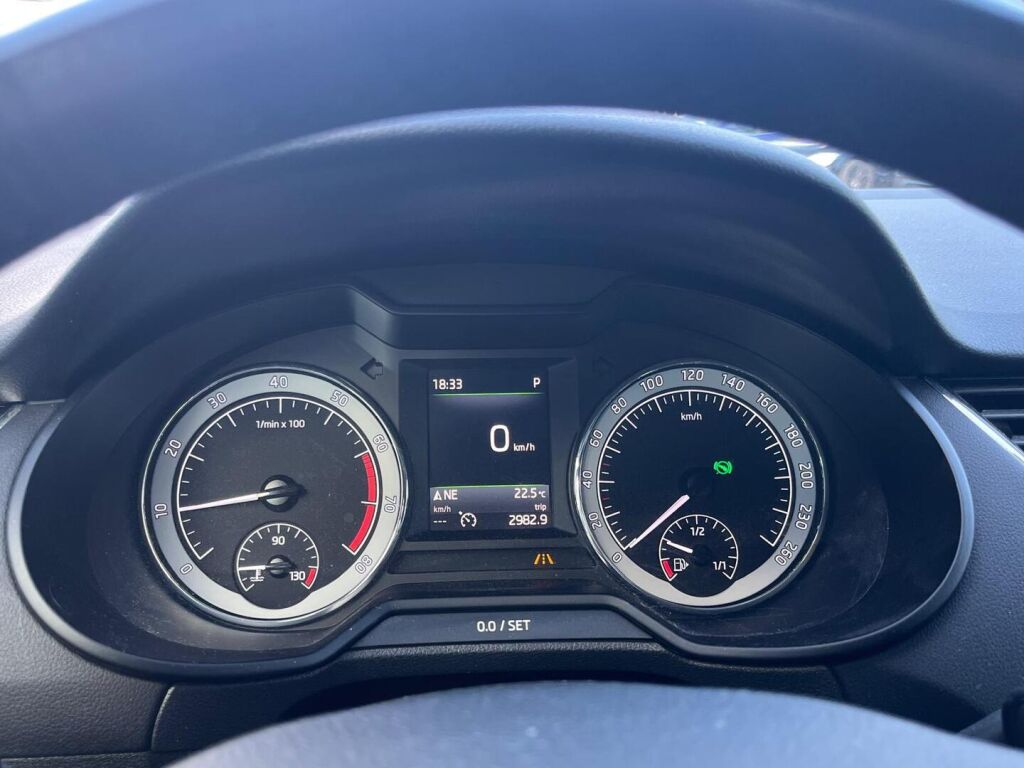 Skoda Octavia 2017 Harmaa
