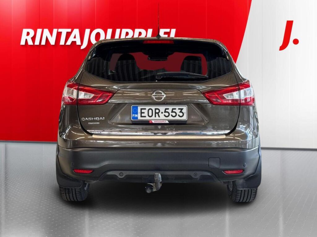 Nissan Qashqai 2017 Metallinhohto Ruskea (beige)
