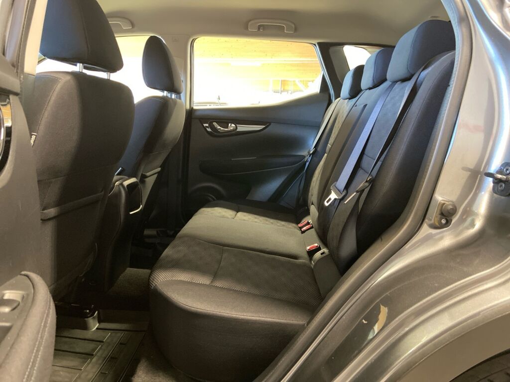 Nissan Qashqai 2017 Harmaa