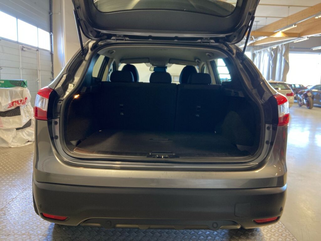 Nissan Qashqai 2017 Harmaa