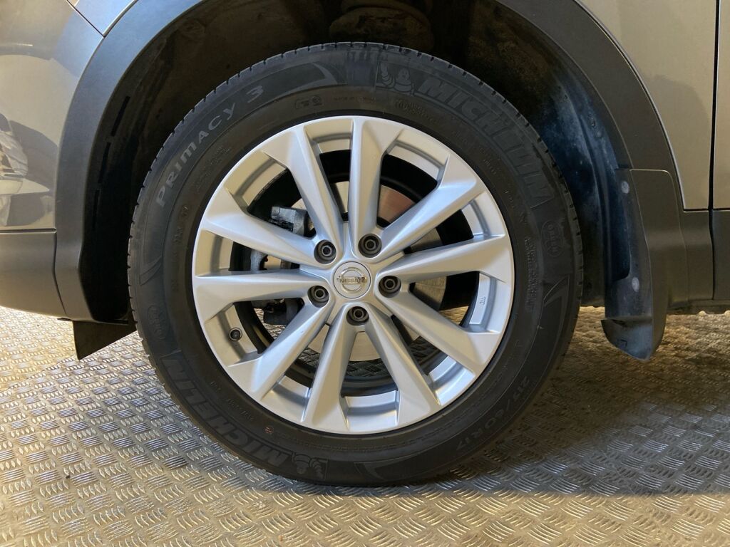 Nissan Qashqai 2017 Harmaa