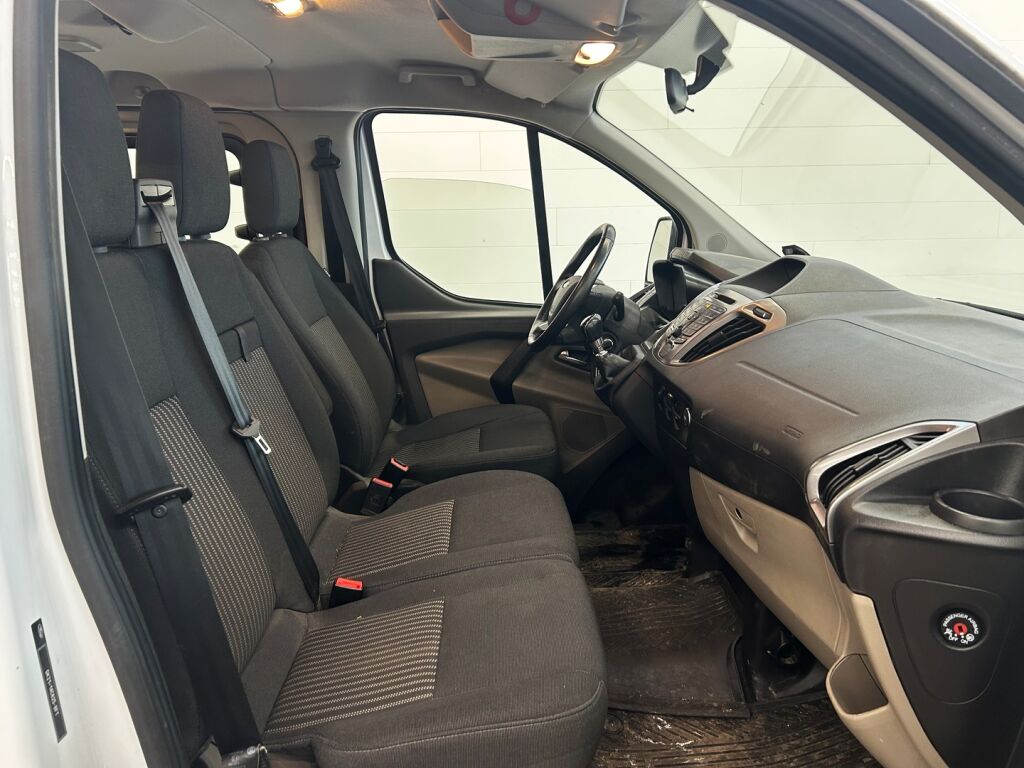 Ford Tourneo Custom 2017 Valkoinen