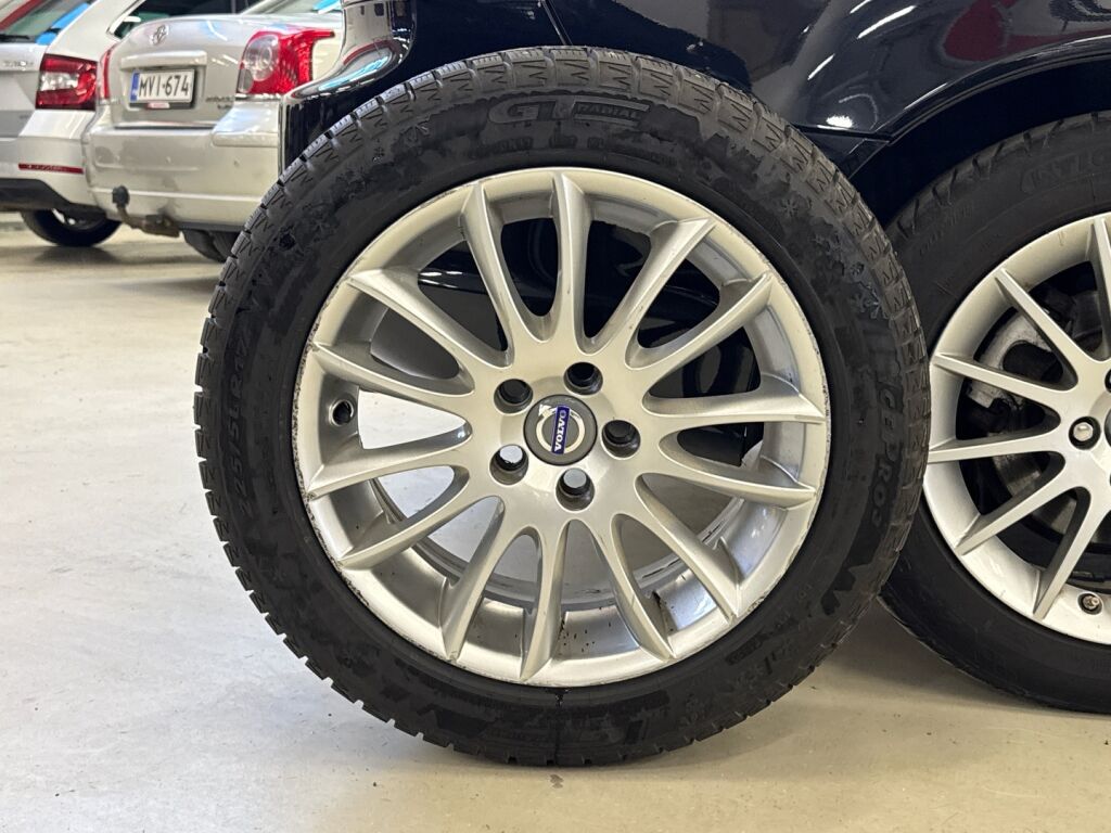 Volvo C70 2007 Musta