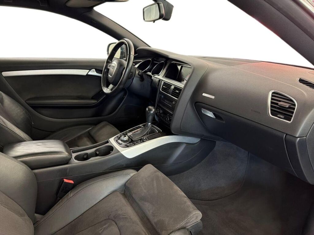 Audi A5 2009 Harmaa