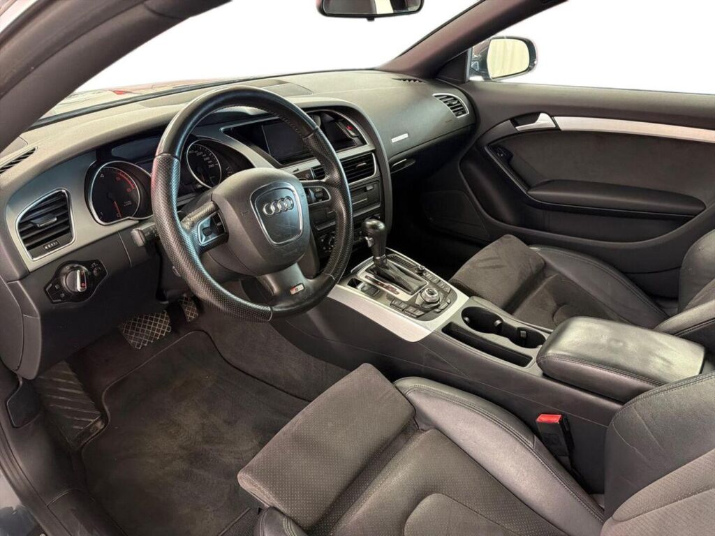 Audi A5 2009 Harmaa