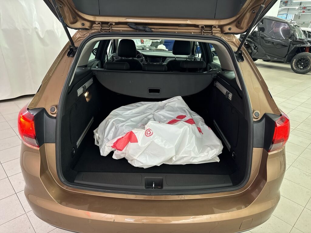 Opel Astra 2017 Ruskea (beige)