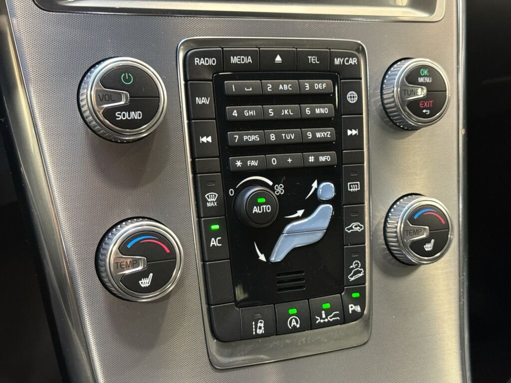 Volvo XC60 2017 Harmaa