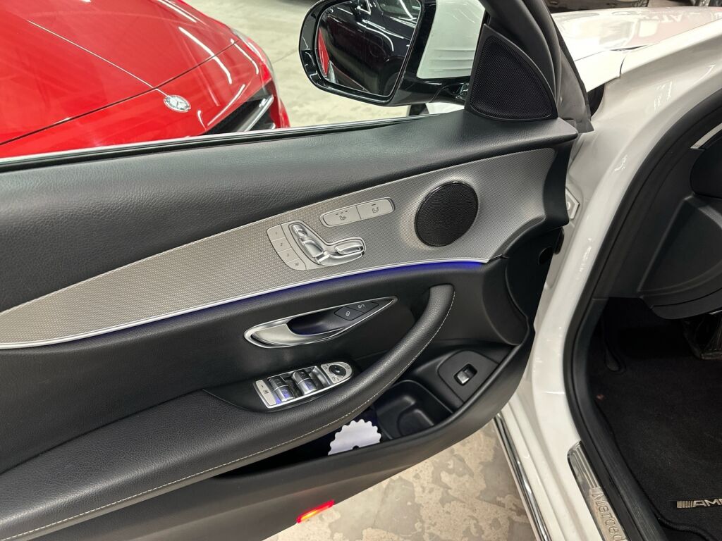 Mercedes-Benz E 2017 Valkoinen