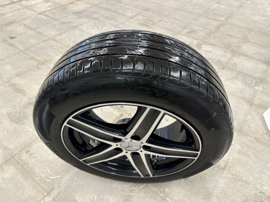 Mercedes-Benz E 2017 Valkoinen