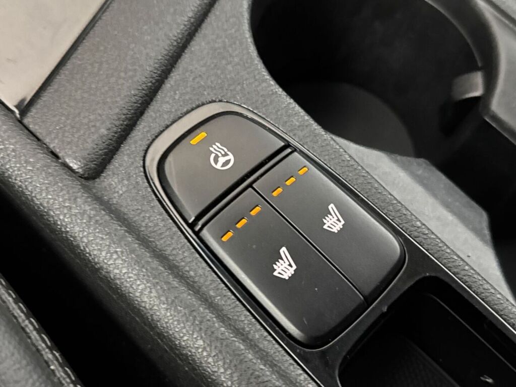 Kia Niro 2017 Sininen