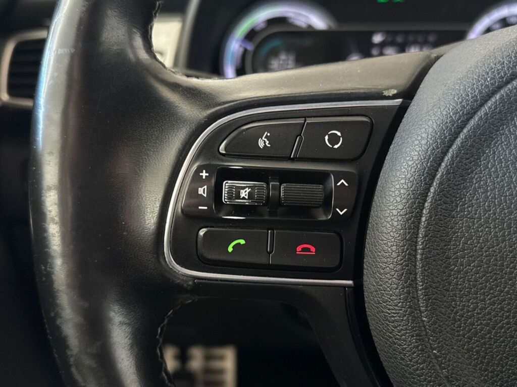 Kia Niro 2017 Sininen