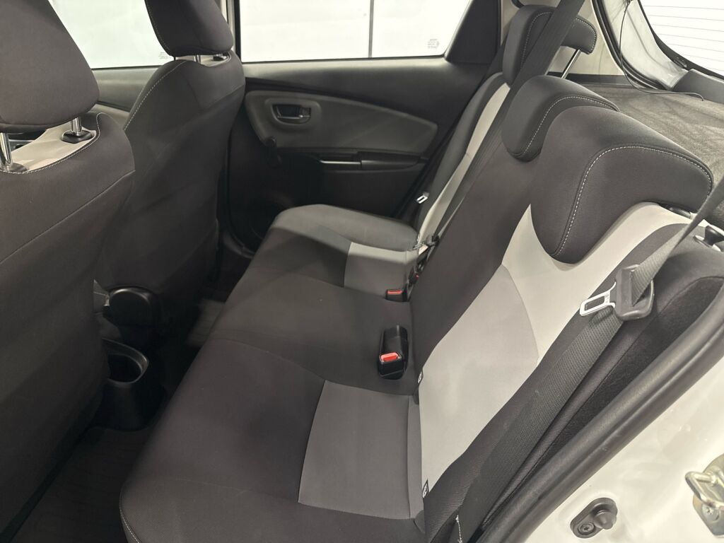 Toyota Yaris 2018 Valkoinen