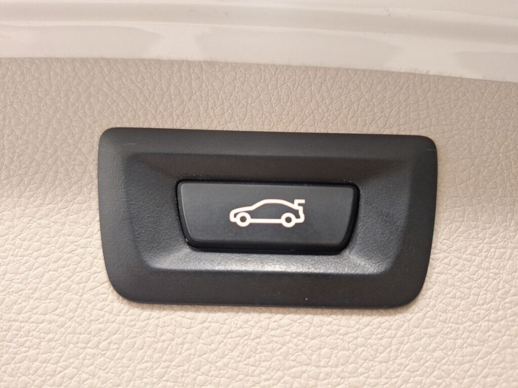 BMW 320 2017 Valkoinen