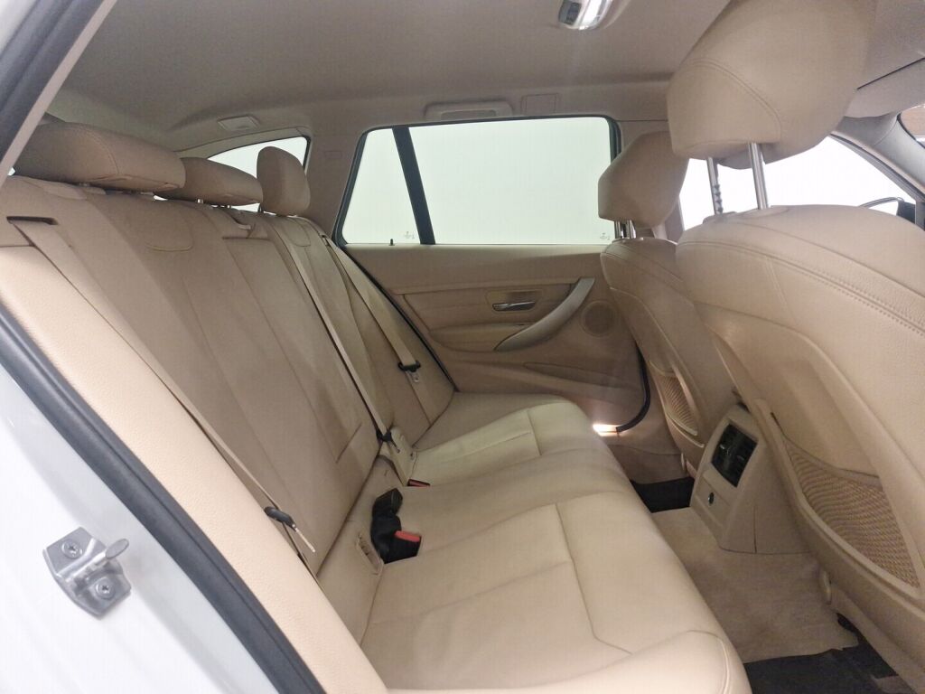 BMW 320 2017 Valkoinen