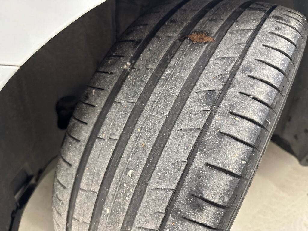 Skoda Superb 2018 Valkoinen