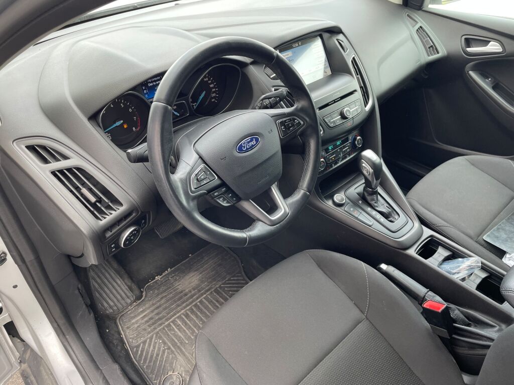 Ford Focus 2018 Harmaa