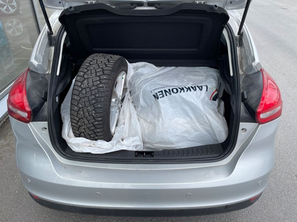 Ford Focus 2018 Harmaa