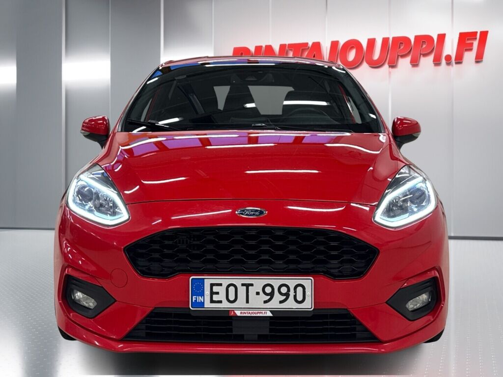 Ford Fiesta 2018 Punainen