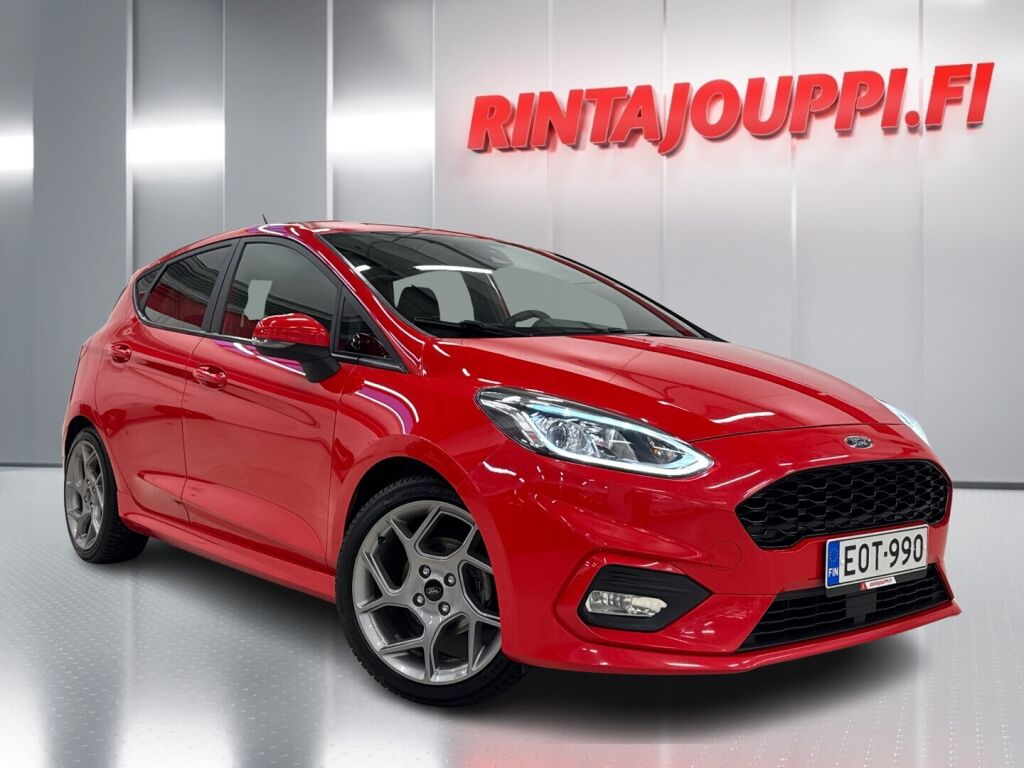 Ford Fiesta 2018 Punainen