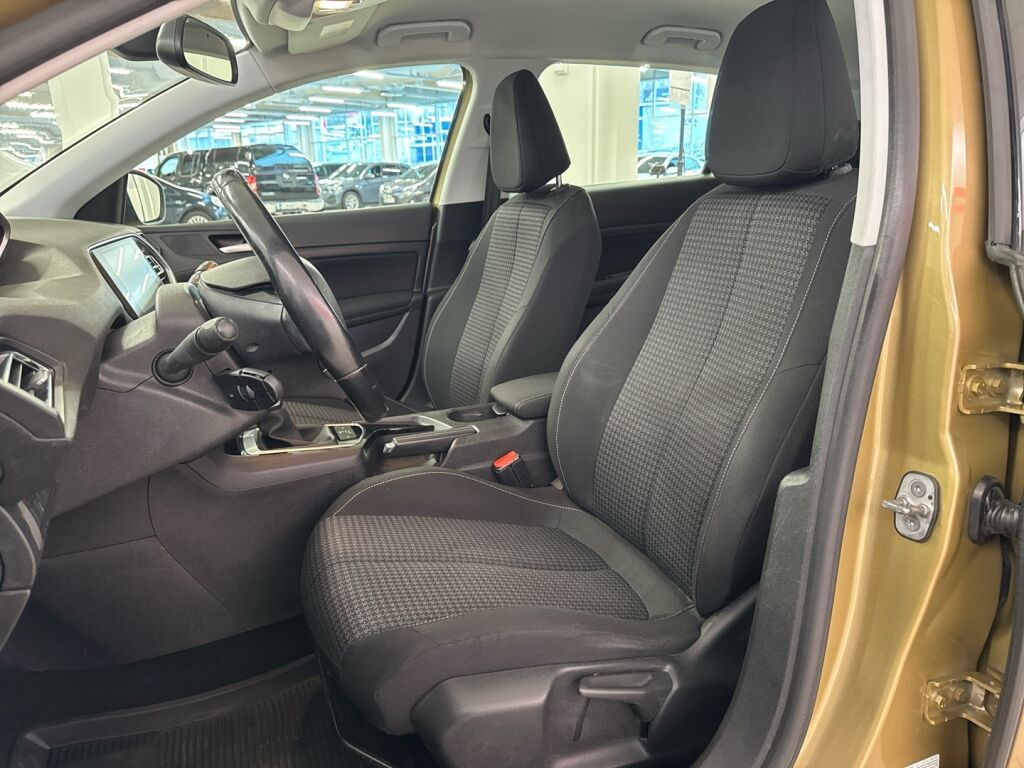 Peugeot 308 2018 Ruskea (beige)