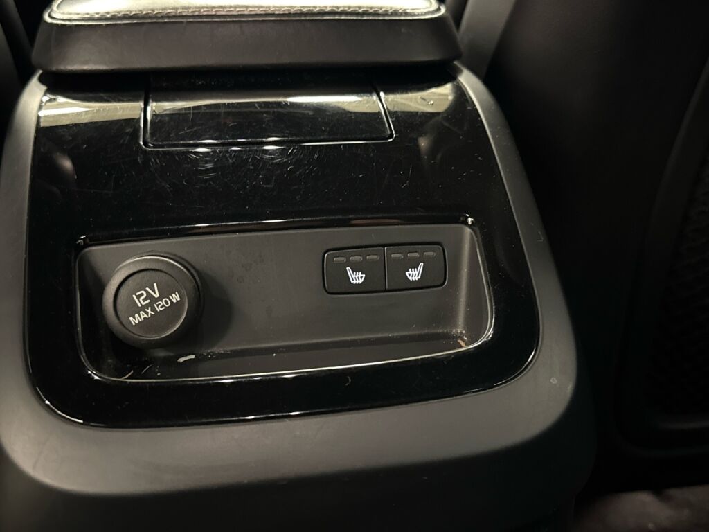 Volvo V90 2018 Sininen