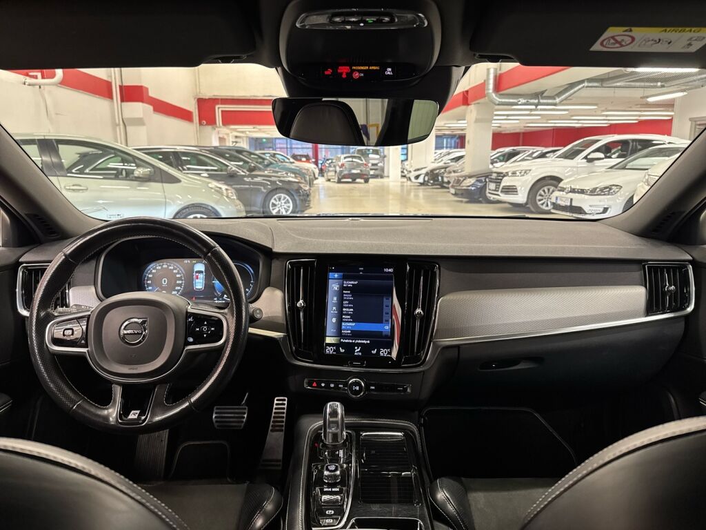 Volvo V90 2018 Sininen