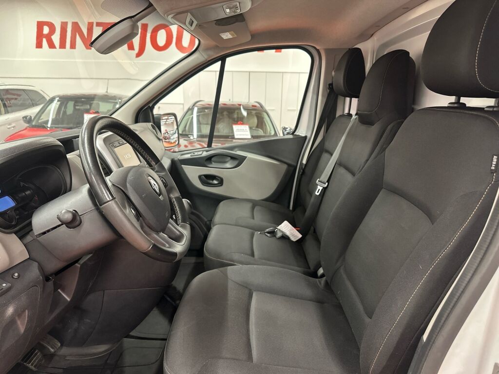 Renault Trafic 2018 Valkoinen