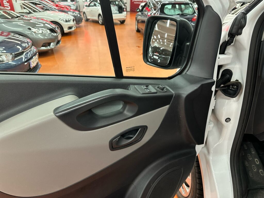 Renault Trafic 2018 Valkoinen