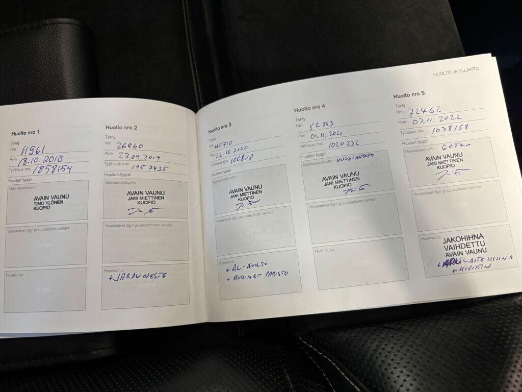 Volvo XC60 2018 Punainen