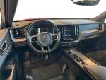 Volvo XC60 2018 Punainen