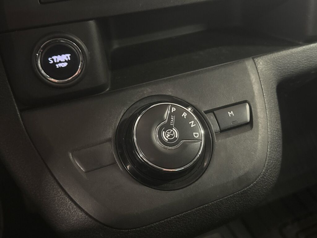 Toyota Proace Verso 2018 Musta