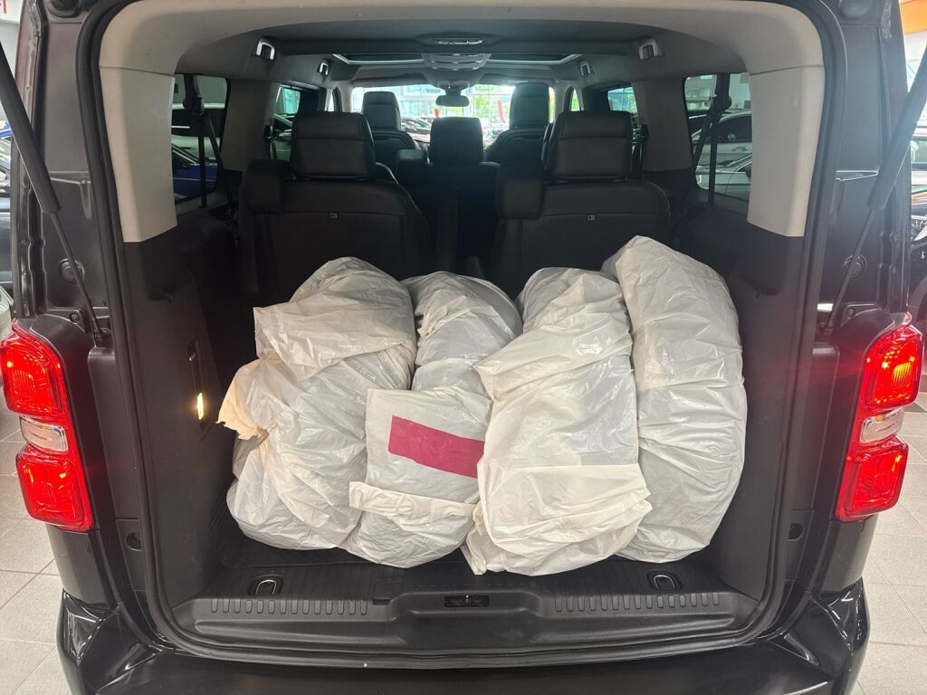 Toyota Proace Verso 2018 Musta