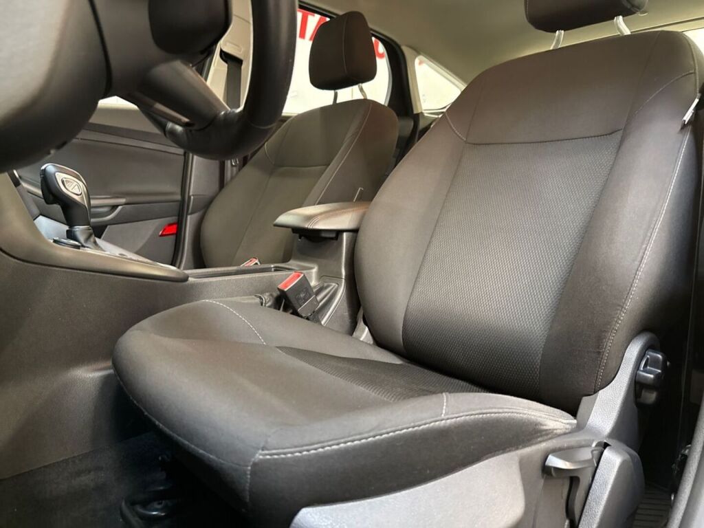 Ford Focus 2018 Musta