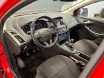 Ford Focus 2018 Punainen