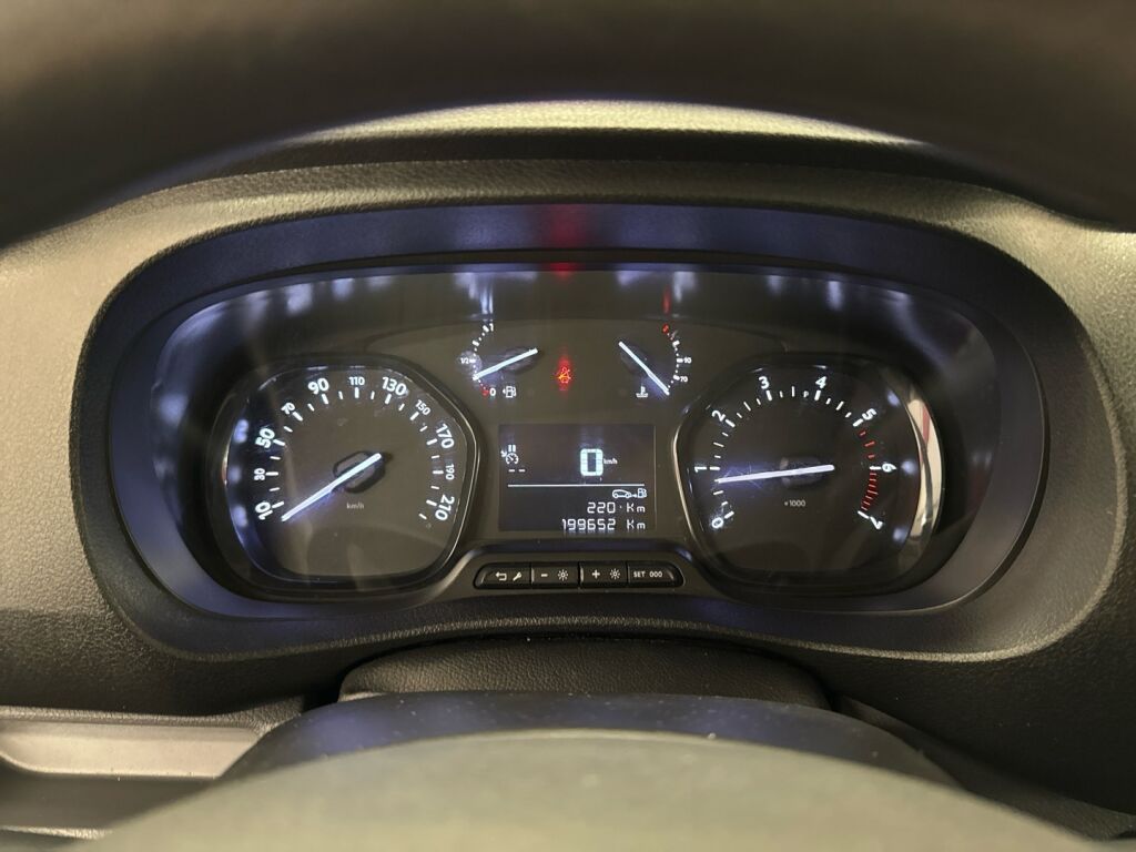 Citroen Jumpy 2018 Valkoinen