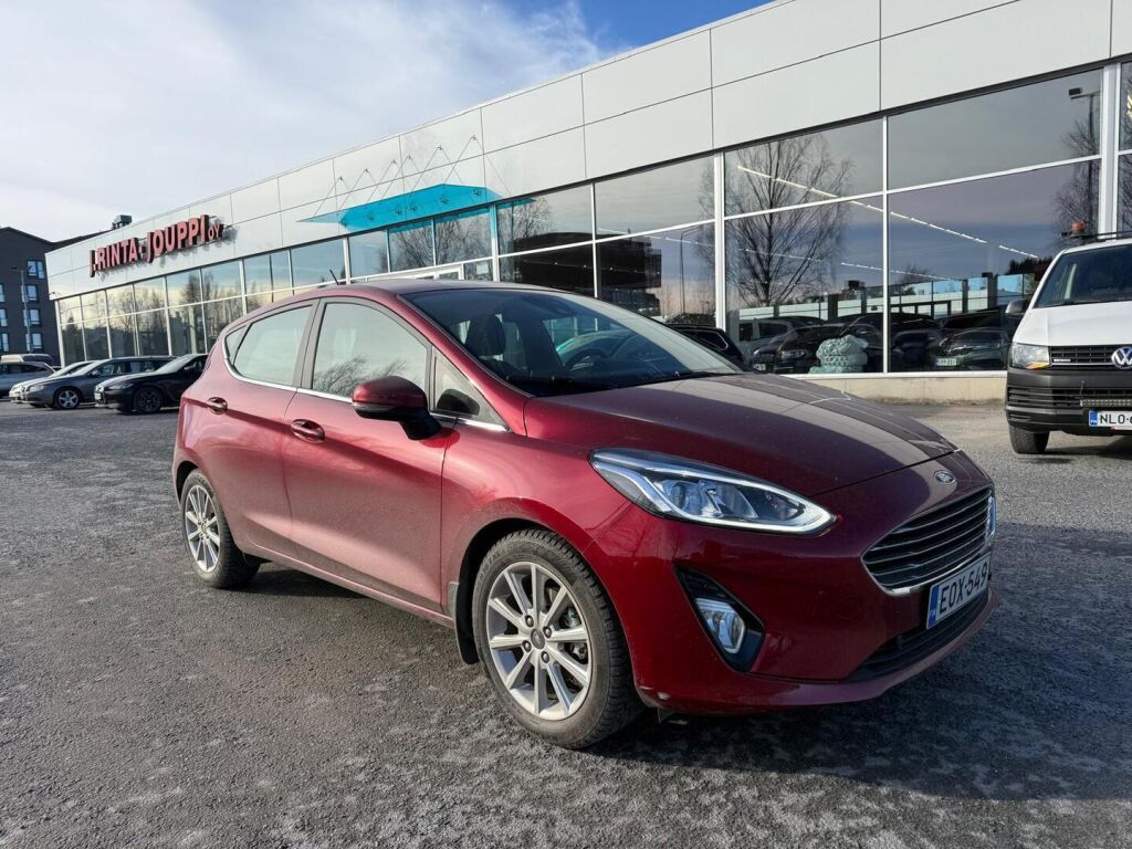 Ford Fiesta 2018 Punainen