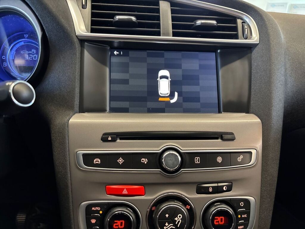 Citroen C4 2018 Valkoinen